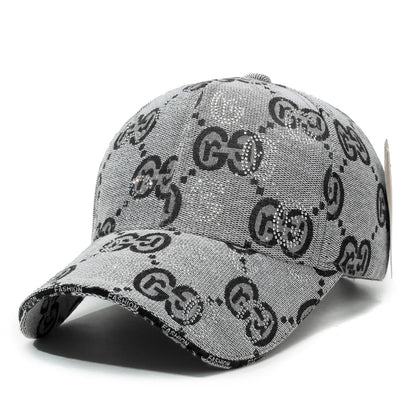 Male and Female Baseball Hats for Spring and Autumn