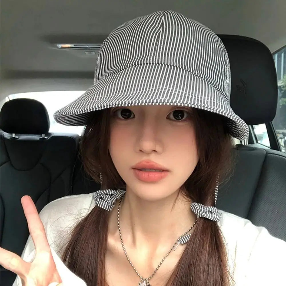 Fashion Striped Bucket Hat Breathable Adjustable Sunscreen Hat