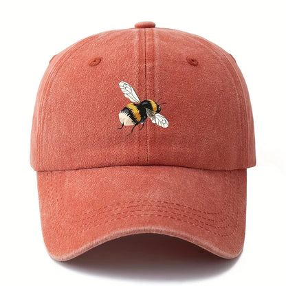 Cartoon Bee Patterned Baseball Cap with Lightweight Curved Brim Suitable for Outdoor Camping
