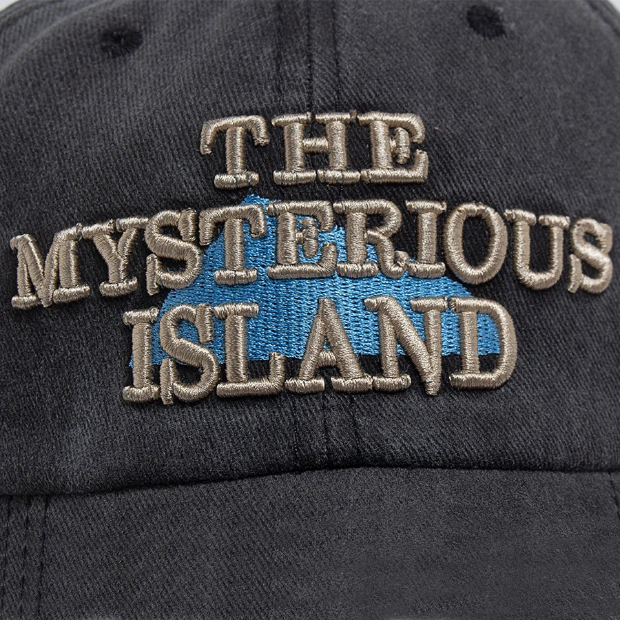 The Mysterious Island Letter Baseball Cap For Men