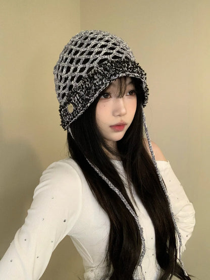 Lightweight Summer Style, Retro-Inspired Artistic Knitted Beanie