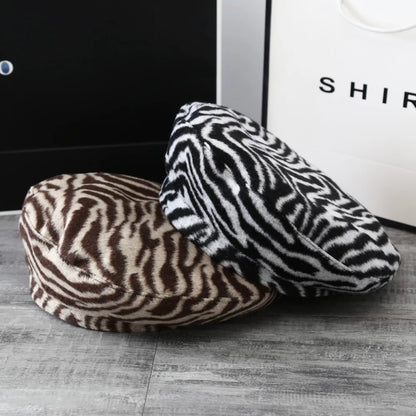 High Quality Retro Beret Plush Windproof Painter Hat