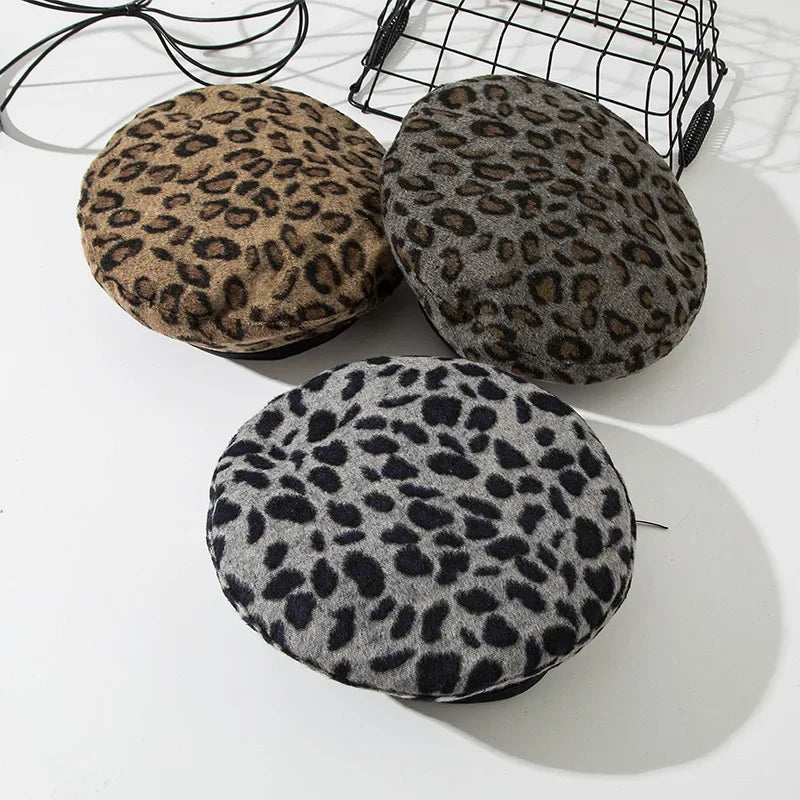 Women Vintage Style Leopard Painter Hat Round Beret Caps