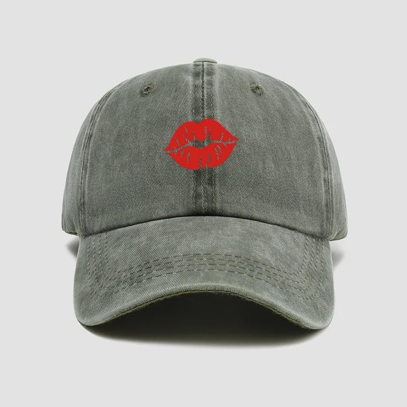 Red Lips Kiss Printed Baseball Hat Sunscreen, Sunshade, Party Travel Hat Simple Design