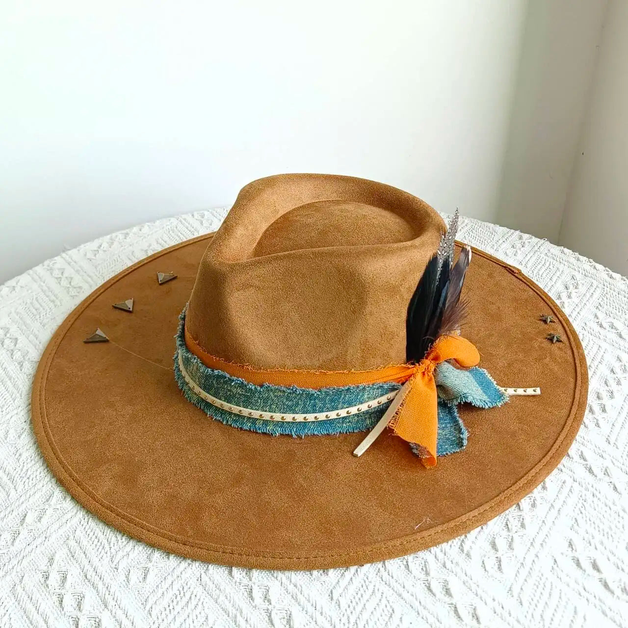 Western Style Wide Brimmed Velvet Fedora