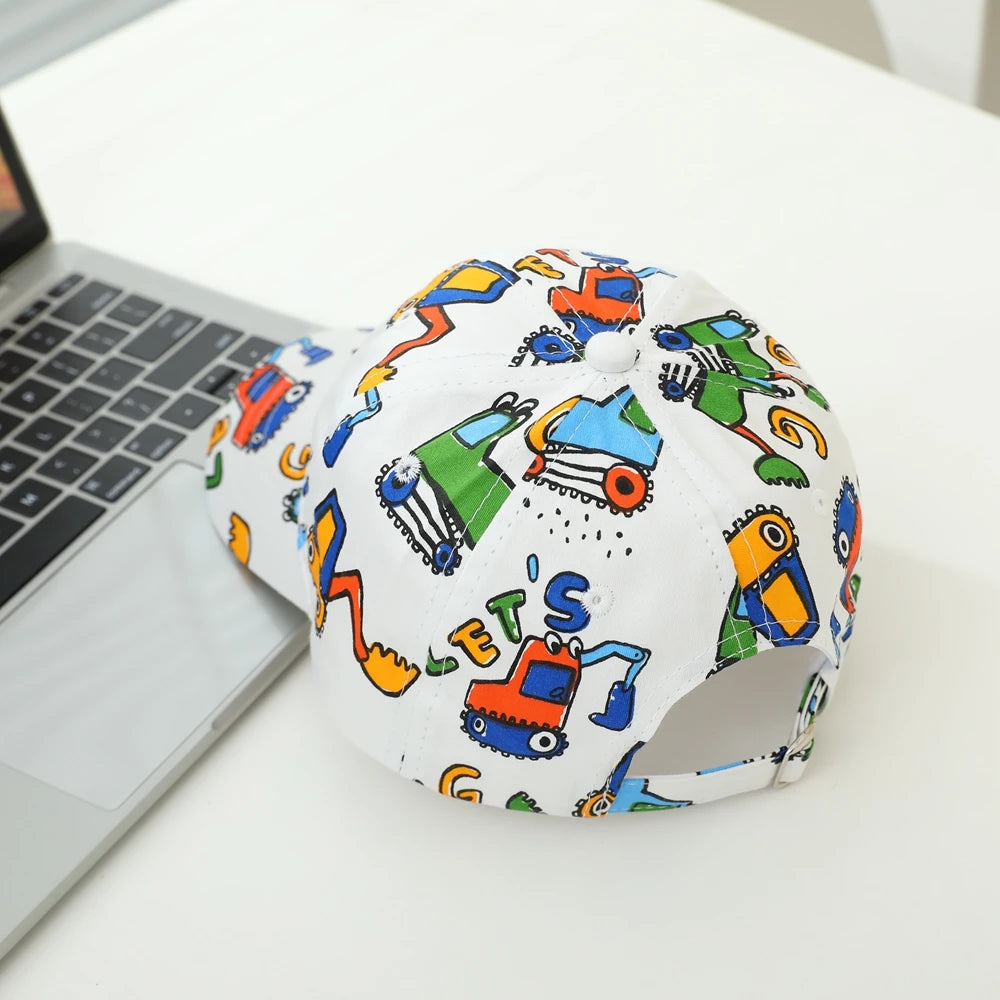 Graffiti Cartoon Pattern Baseball Cap Trendy and Unique For Children Perfect For Wearing At Amusement Parks.