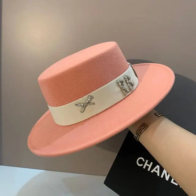 New Oversized Edge Flat Top Hat Retro French Felt Hat