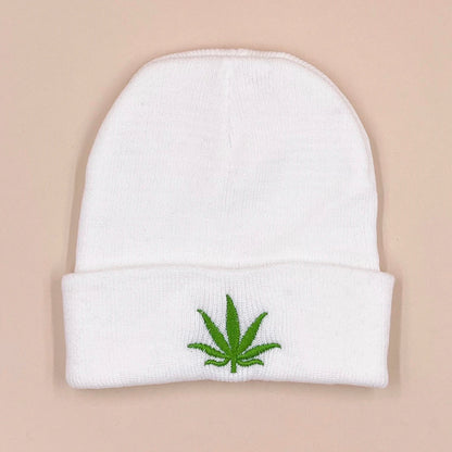 Winter Hat Maple Leaf Embroidered Weed Men And Women
