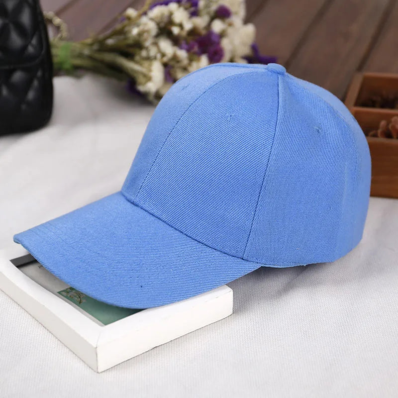 Fashion Retro Solid Color Men and Women Universal Baseball Cap