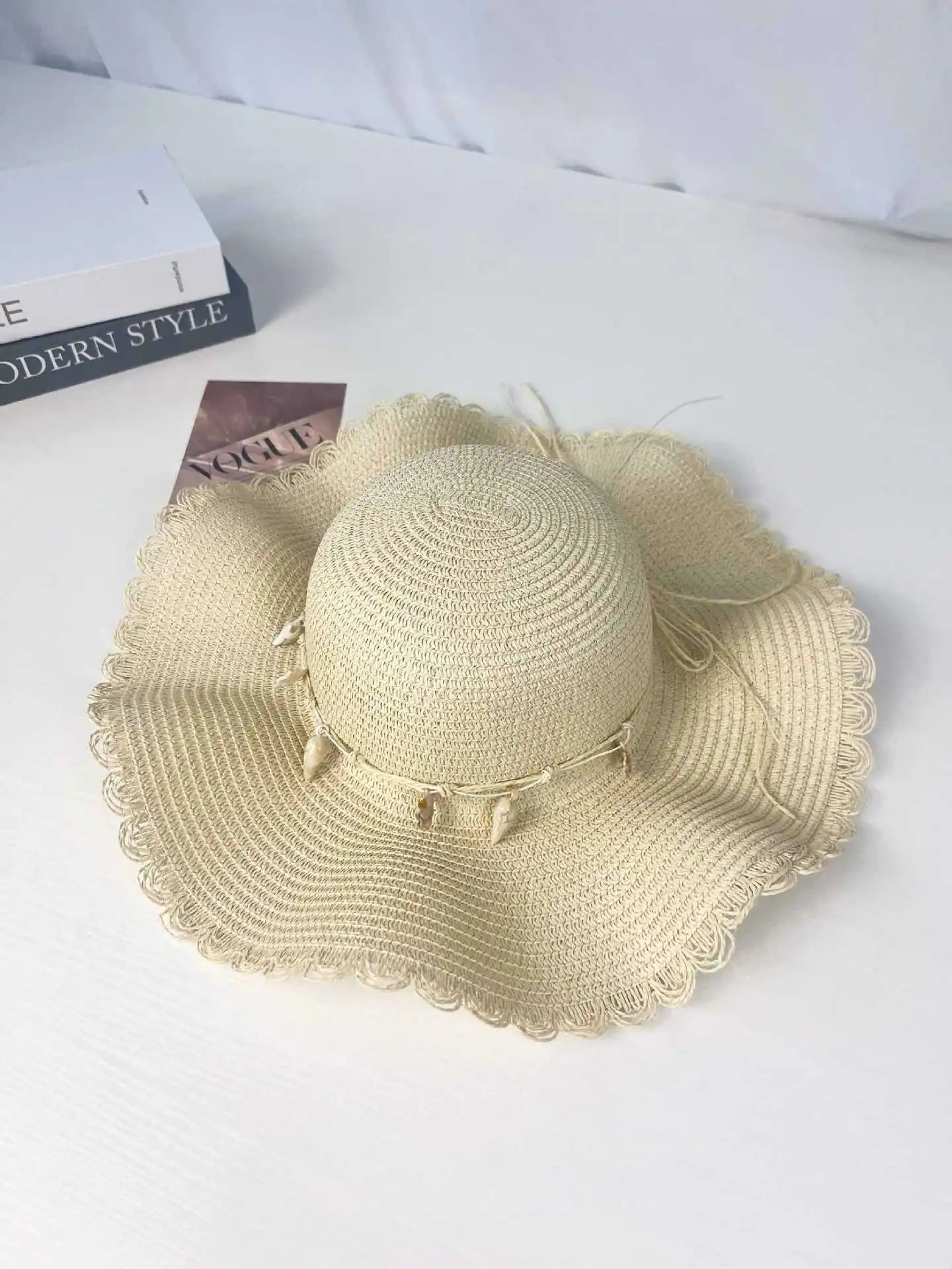 Women Summer Wide Brim Straw Hat Wave Edge Sun Protection