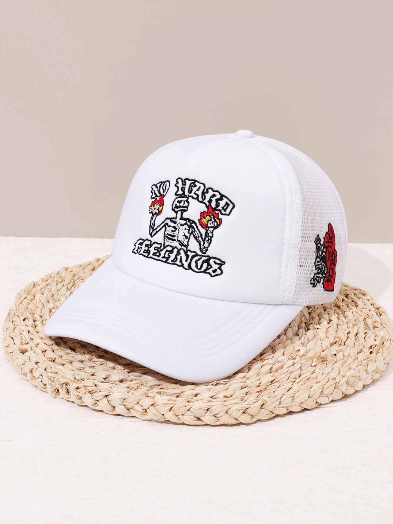 Unisex Skull Flame Embroidery Baseball Net Caps Spring and Summer