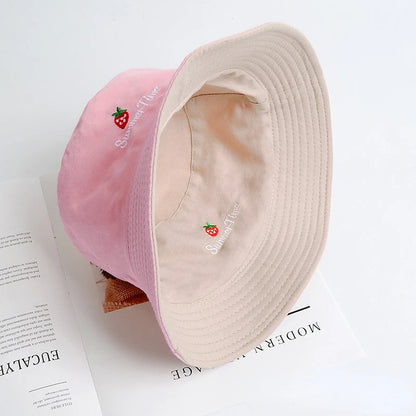 Lovely Embroidery Strawberry Sun Hats Casual Embroidery Bucket Hats for Woman