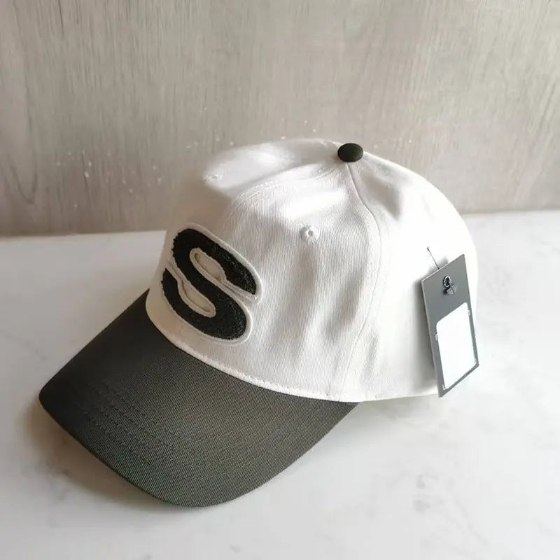 Men and Women New Baseball Hats Casual Fashion Versatile Simple Style Baseball Hats