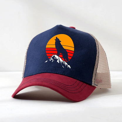 Four Seasons Trucker Cap Men Women Snapback Hip Hop Baseball Cap Sunset Wolf Adjustable Visor Hat Mesh Breathable Hats