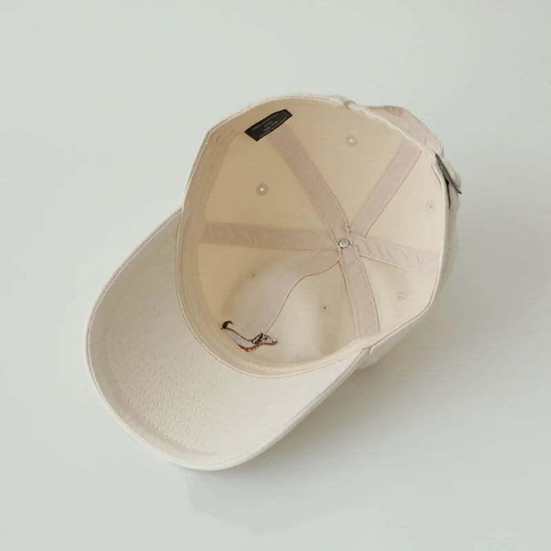 Dachshund Embroidery Baseball Hat Sunscreen Fashion Outdoor Hat Suitable for Men and Women