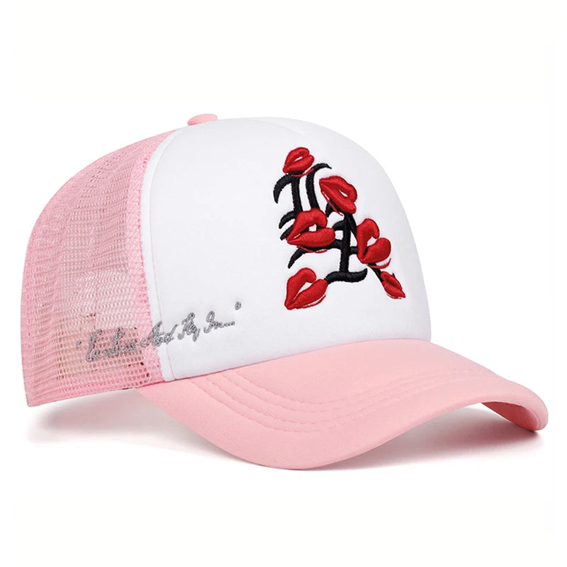 Fashionable Simple Baseball Hat LA Lipprint Embroidered Mesh Hat