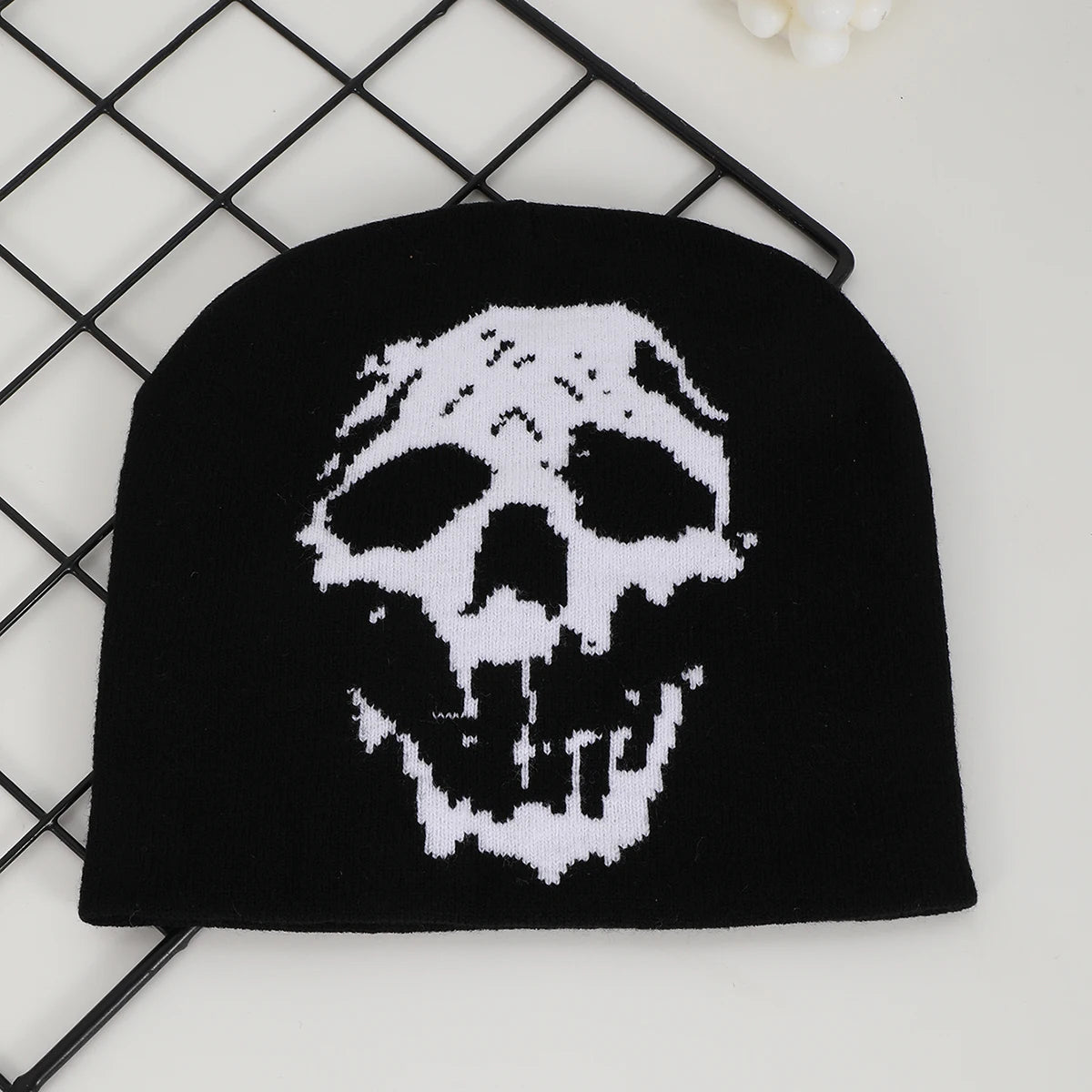 European And American Style Trendy Skull Jacquard Knitted Hat