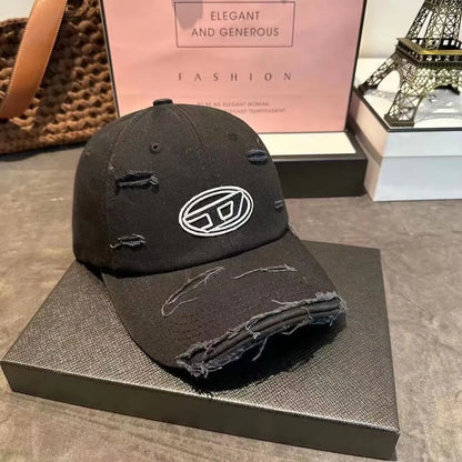 2026 D Letter Baseball Cap Makes Your Face Look Smaller