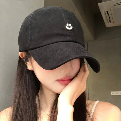 1 Piece of Women's Retro Washed Smiley Face Embroidered Baseball Cap