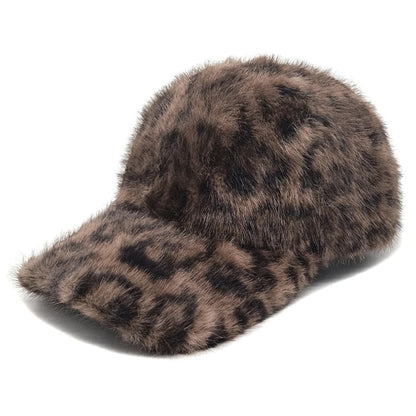 Chic Leopard Print Plush Baseball Cap