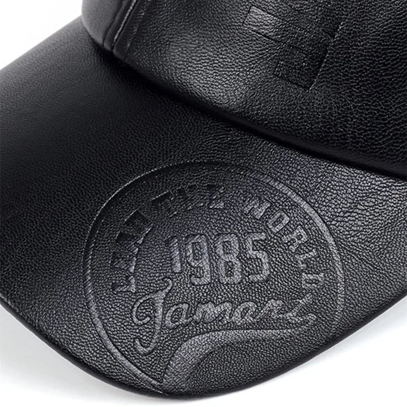 Unisex 1985 Letter Imprinting Leather Baseball Caps Spring and Autumn