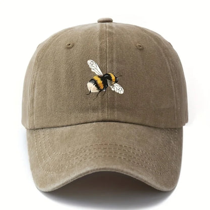 Cartoon Bee Patterned Baseball Cap with Lightweight Curved Brim Suitable for Outdoor Camping