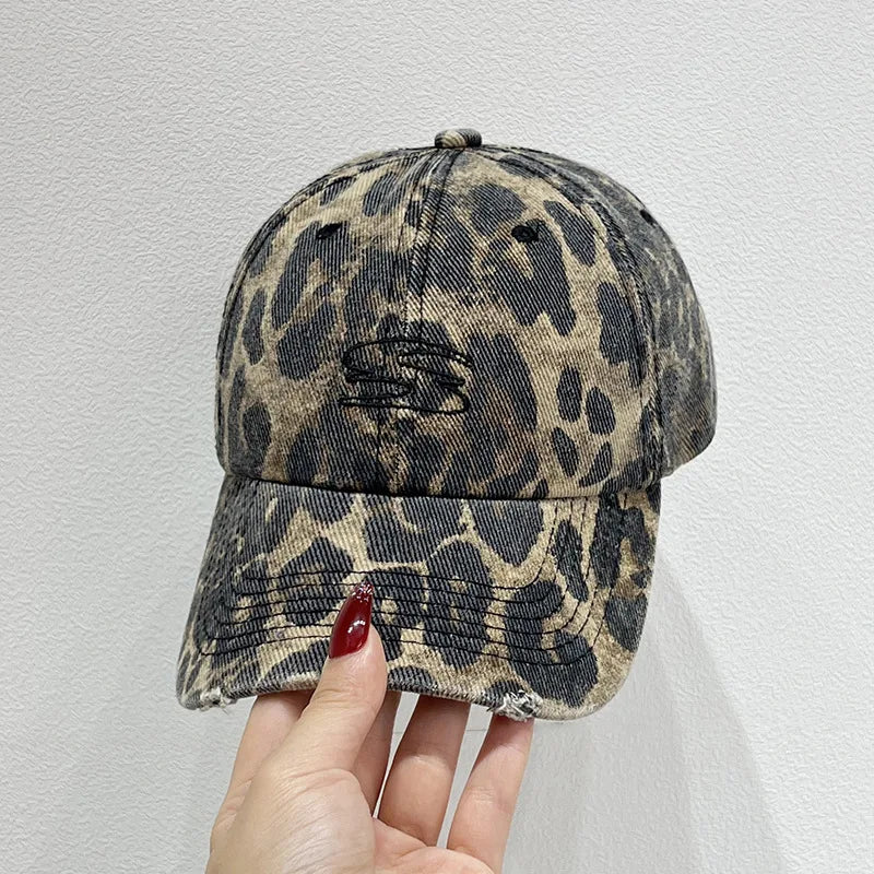 Fashionable and Retro Cross-stitch Camouflage Baseball Cap