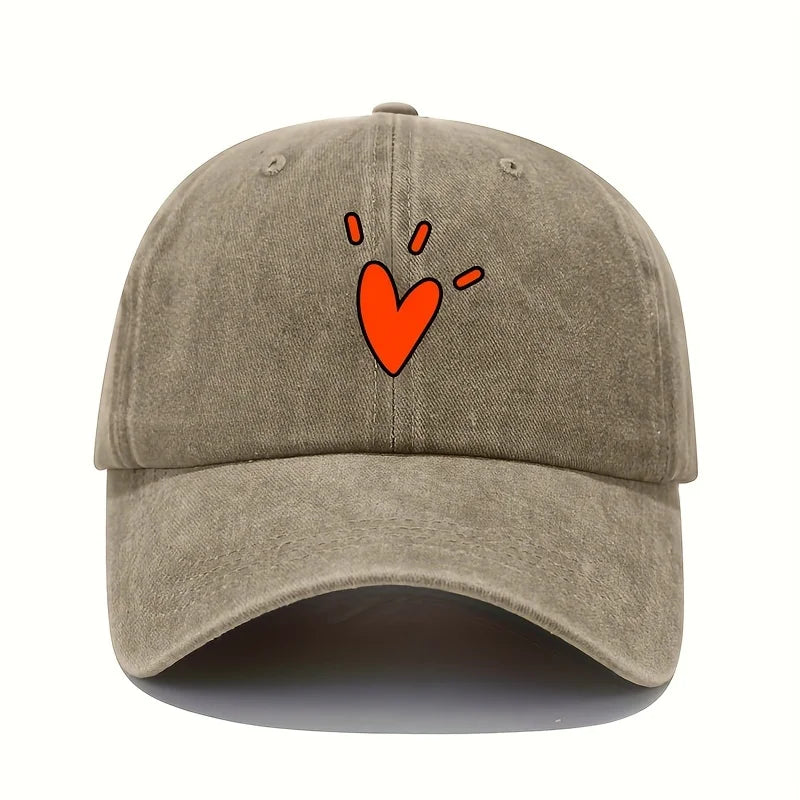 Retro Baseball Cap with Heart-Shaped Pattern