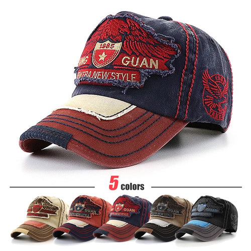 Eagle Soars In The Sky And Flies Freely Eagle Embroidered Large Head Baseball Cap