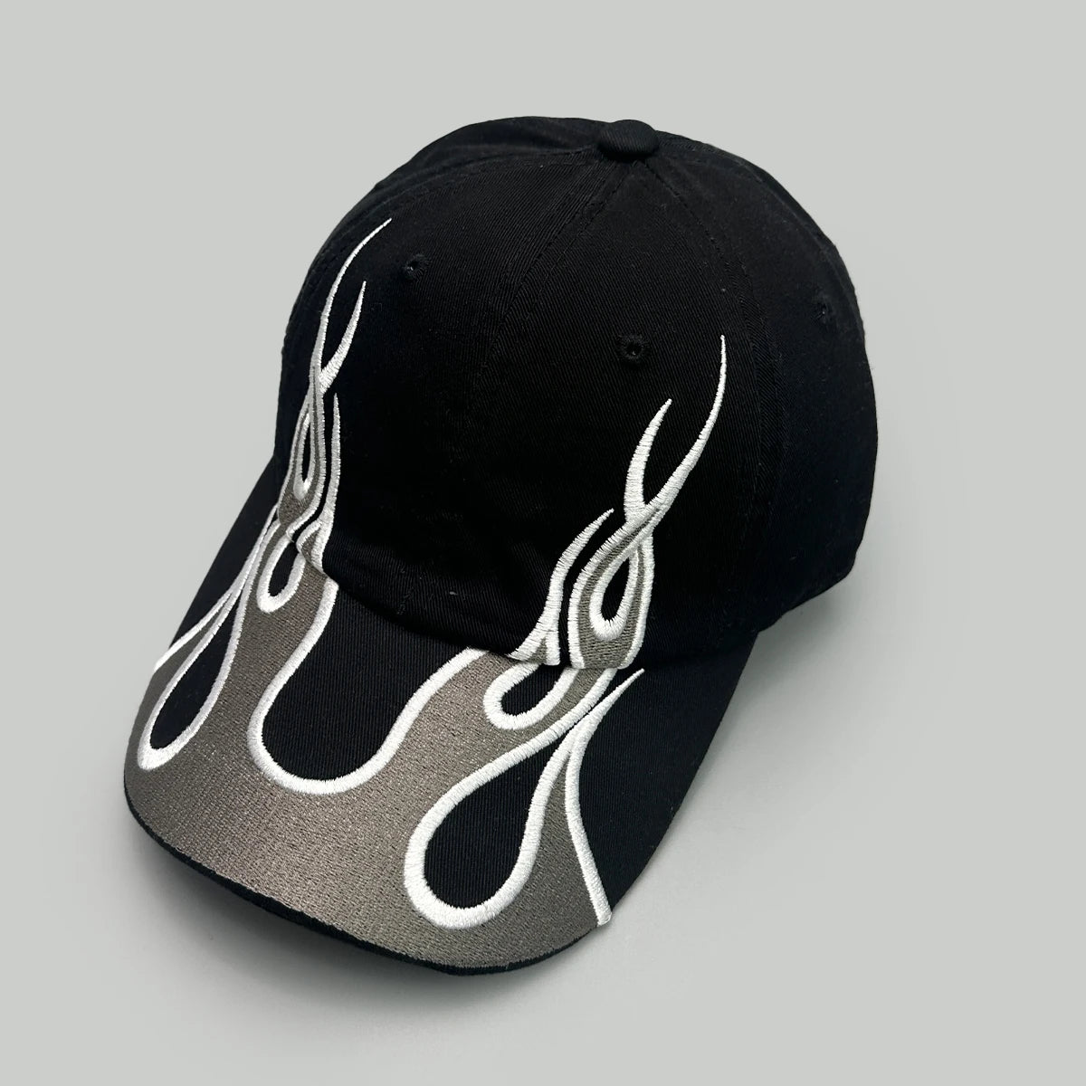 American Embroidered Flame Double-Edged Blade Baseball Hats