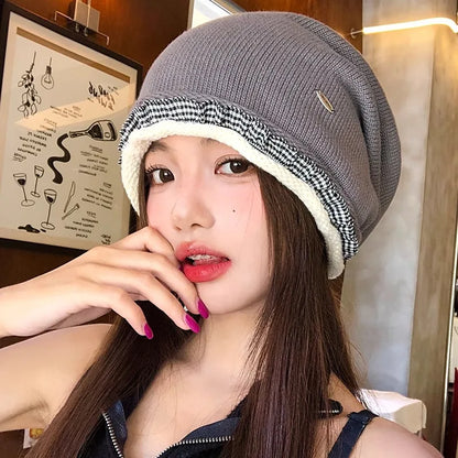 Retro Laid-Back Knitted Hat Hugger Toque Cap