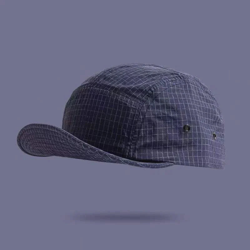 Fashionable Light Board Soft Brimmed Checkered Baseball Cap