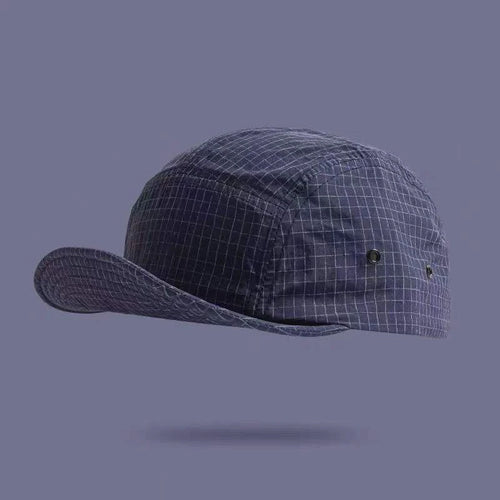 Fashionable Light Board Soft Brimmed Checkered Baseball Cap