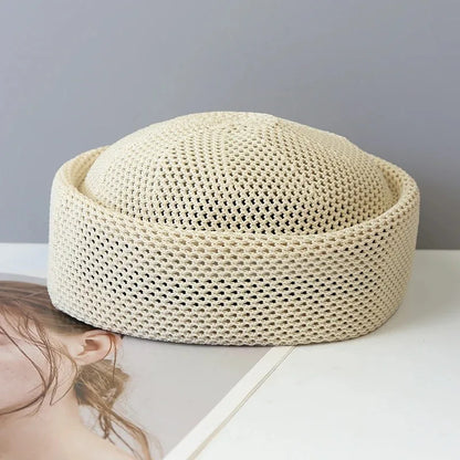 2026 New Summer Japanese Retro Artistic Painter Berets
