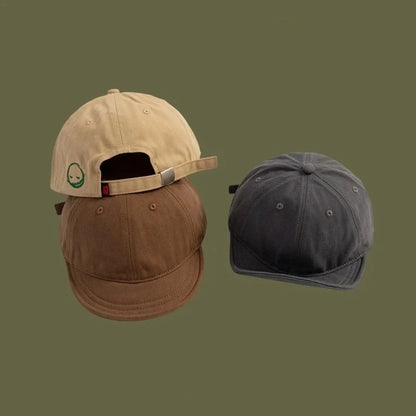 Fashion Short Brim Baseball Cap Solid Color Four Seasons