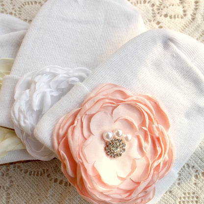 0-6 Months Newborn Knit Baby White Hat Baby Girl Knitted Bonnet Satin Diamond Flower Hat