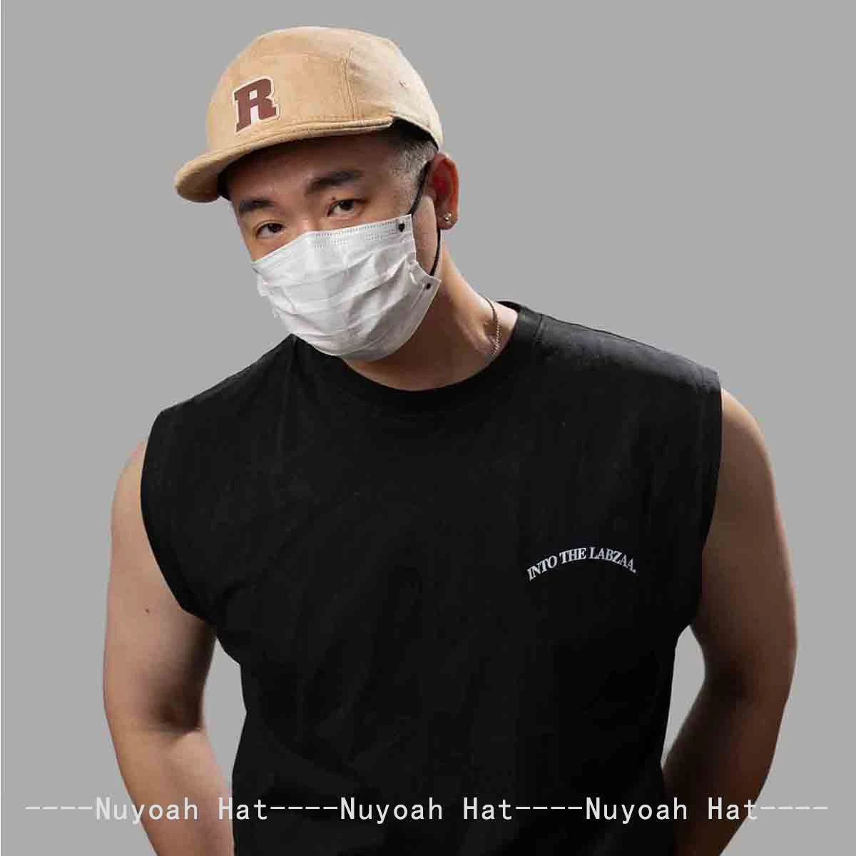 New Korean Patch R Letter Baseball Hats Flat Eave Versatile Suede Peaked Caps Niche Fashion Retro Simple