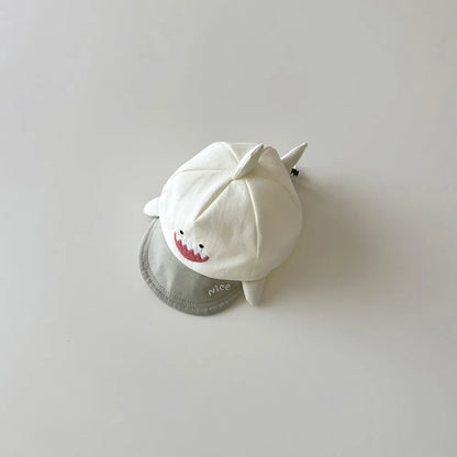 New 3-16M Baby Hat Contrast Color Cute Shark Shape Toddlers Baseball Cap