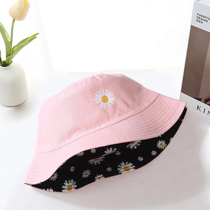 Small Daisy Flowers with Double-sided Fisherman Hat Universal Cotton