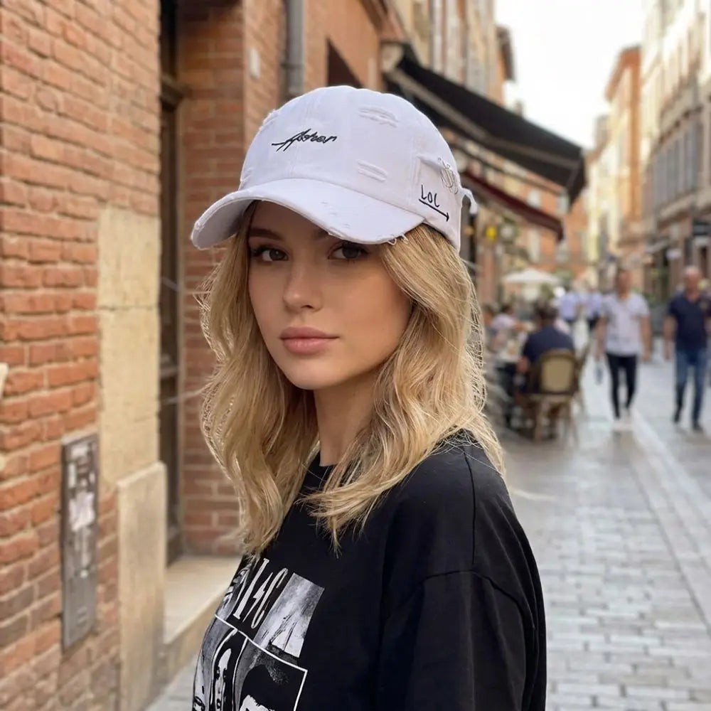 Casual Unisex Baseball Cap Broken Hole Iron Ring Peaked Cap