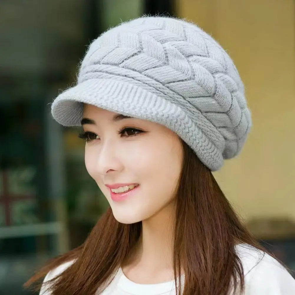 Women's Winter Solid Color Warm Knitting Loose Beret Leisure Ski Cap