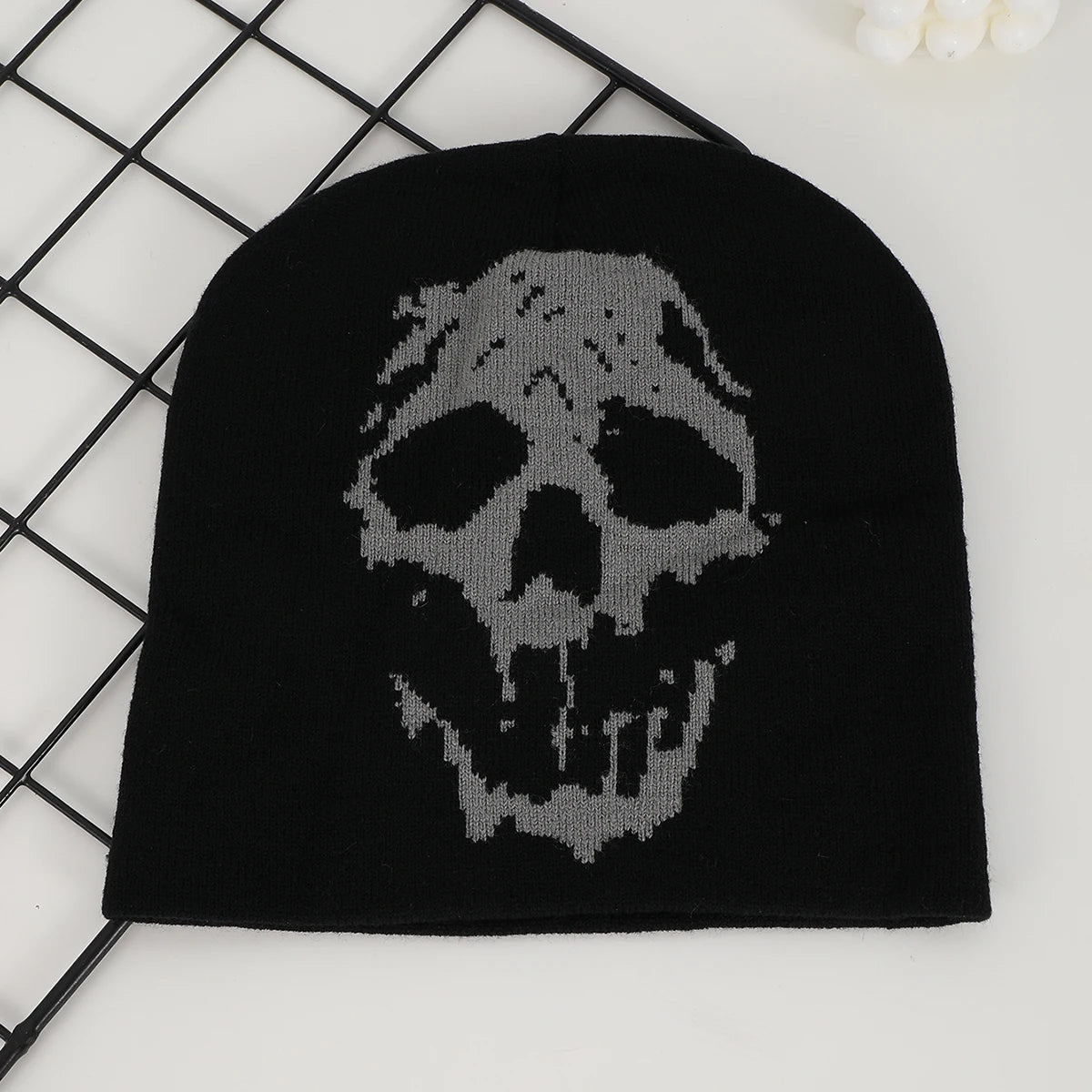 European And American Style Trendy Skull Jacquard Knitted Hat