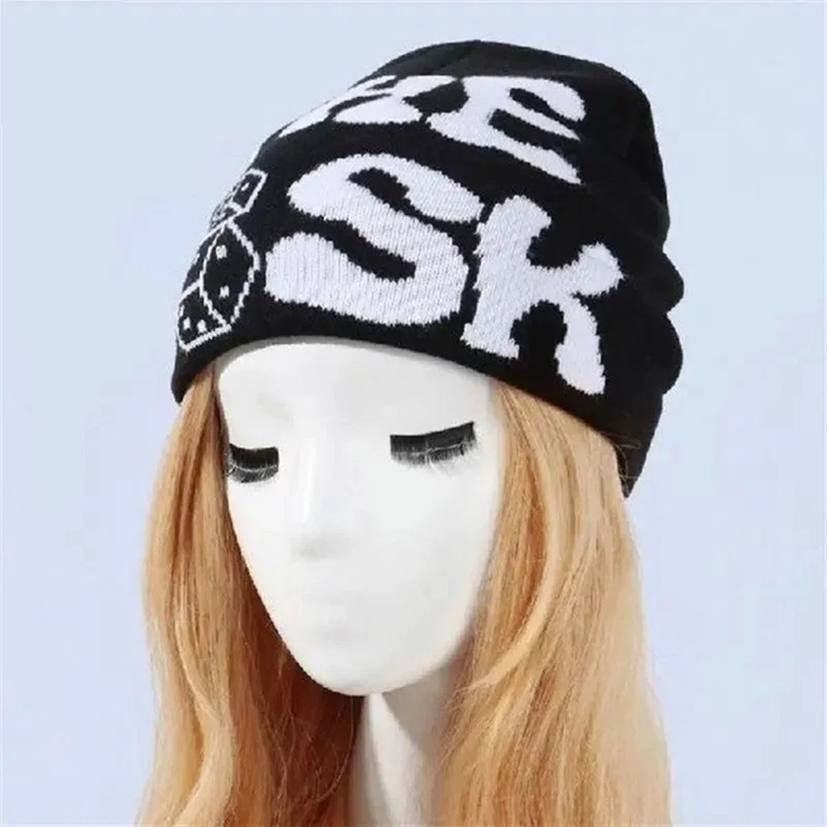 New Unisex European Style Risk Dice Knitted Hats