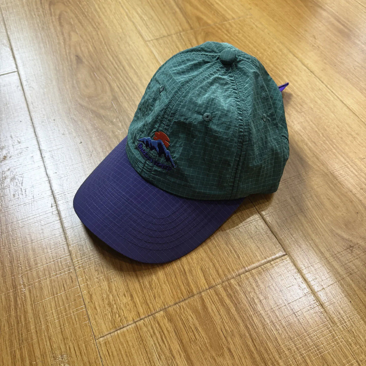 Mountain Outdoor Breathable Sports Quick Drying Hats Color Matching Purple Embroidery Baseball Caps