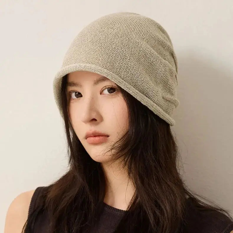 Stretchy, Lightweight Soft Women's Fashion Pullover Hat – Soft Beanie