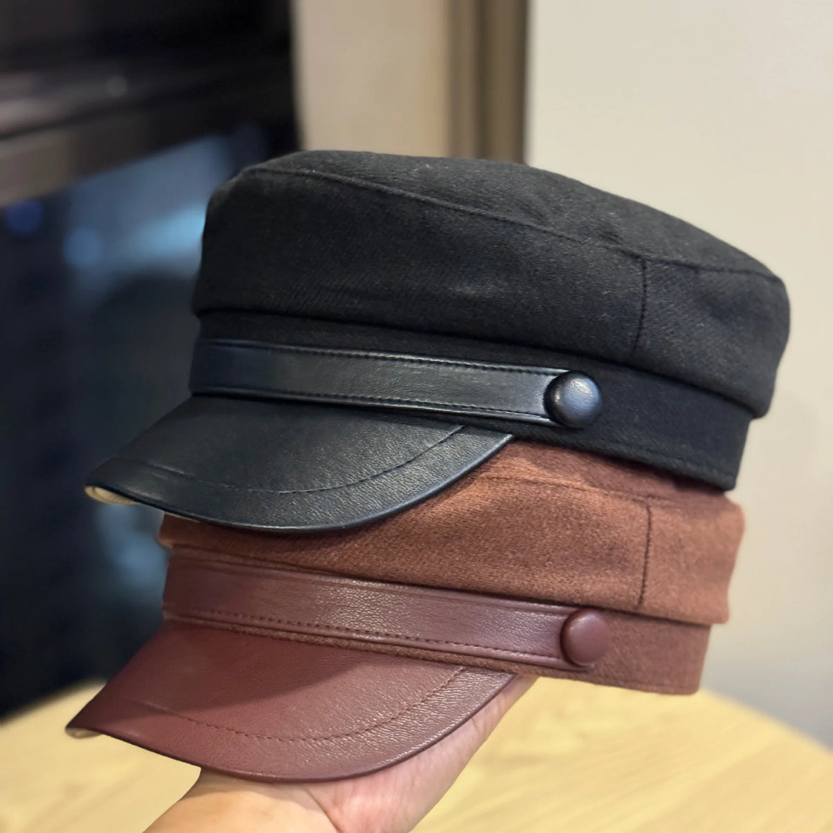 2026 Retro Women's Octagon Hat PU Leather & Wool Blend Newsboy Cap