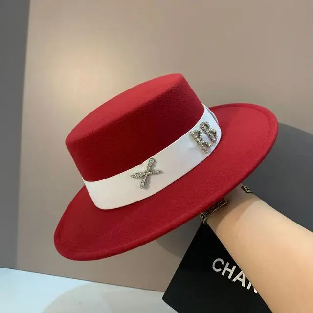 New Oversized Edge Flat Top Hat Retro French Felt Hat