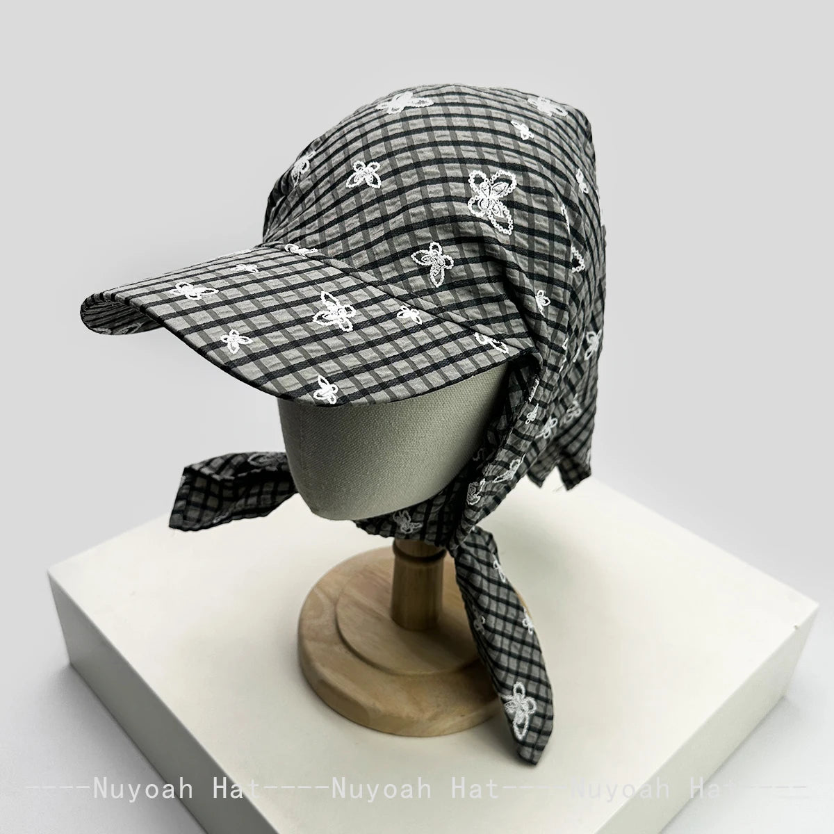 Korean Plaid Butterfly Horse Bandhnu Visors Hats