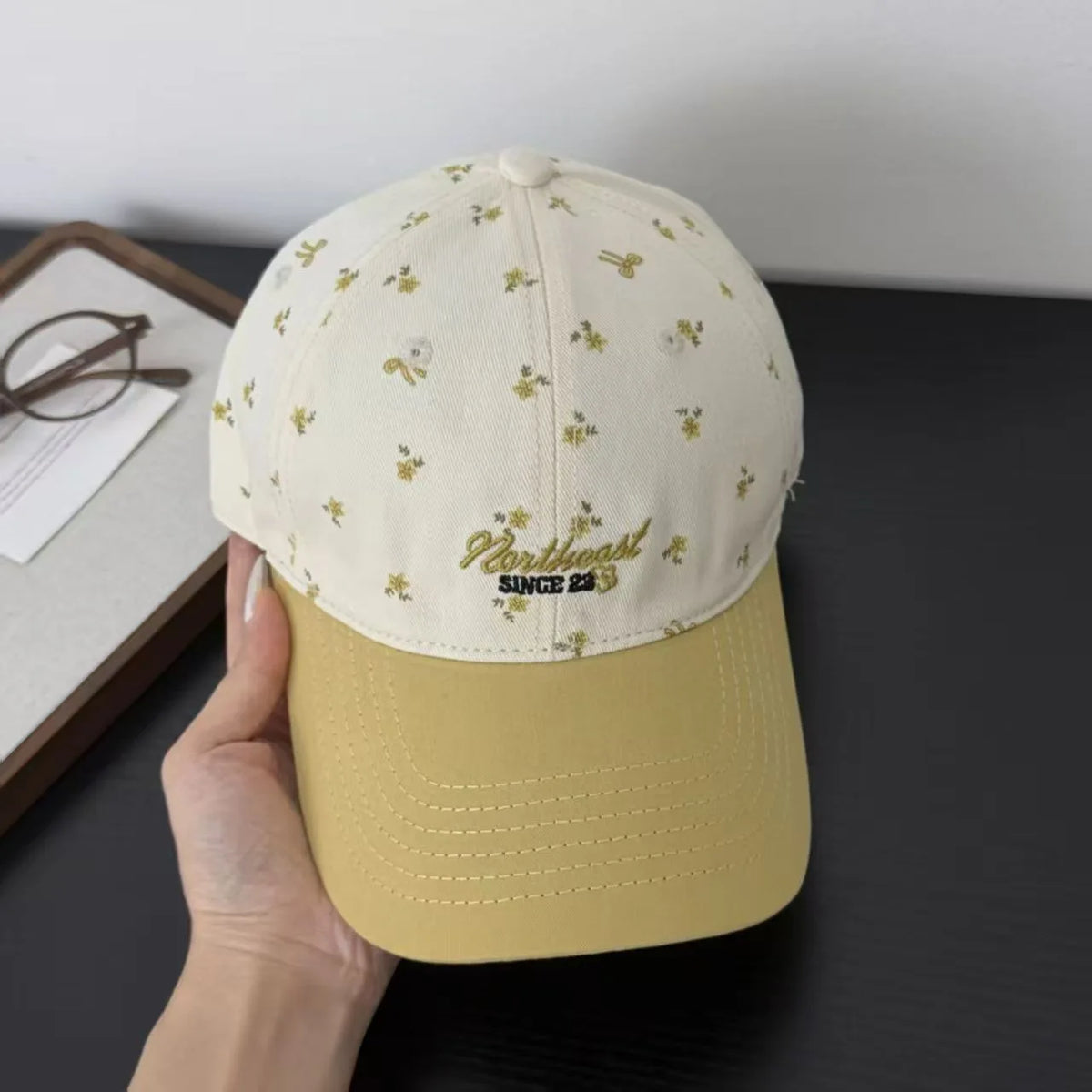 Outdoor Travel Polka Dot Letter Embroidery Baseball Cap Wide Brim Shows a Small Face Versatile Sports Deep Top Cap