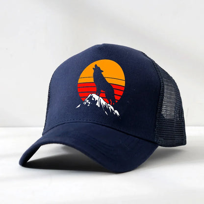 Four Seasons Trucker Cap Men Women Snapback Hip Hop Baseball Cap Sunset Wolf Adjustable Visor Hat Mesh Breathable Hats